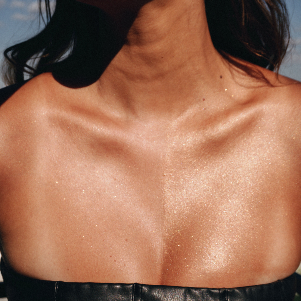 Iluminador Corporal Bloomboost 120ml, Glow Perfeito e uma Pele Irradiante